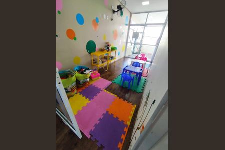 Casa de condomínio à venda com 114m², 3 quartos e 2 vagas Casa de condomínio à venda com 114m², 3 quartos e 2 vagasÁrea comum