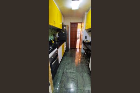 Casa de condomínio à venda com 114m², 3 quartos e 2 vagas Casa de condomínio à venda com 114m², 3 quartos e 2 vagasCozinha