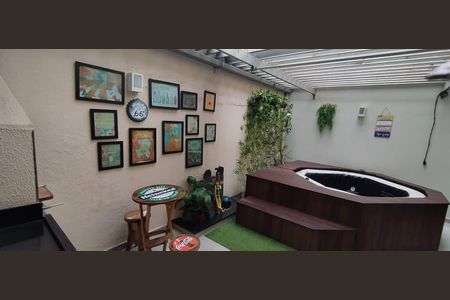 Casa de condomínio à venda com 114m², 3 quartos e 2 vagas Casa de condomínio à venda com 114m², 3 quartos e 2 vagasÁrea externa