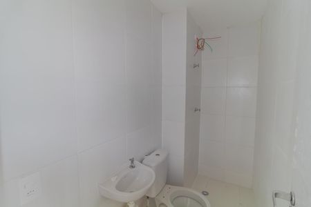 Apartamento para alugar com 32m², 2 quartos e sem vaga Apartamento para alugar com 32m², 2 quartos e sem vagaBanheiro