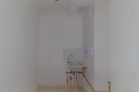 Apartamento para alugar com 32m², 2 quartos e sem vaga Apartamento para alugar com 32m², 2 quartos e sem vagaÁrea de Serviço