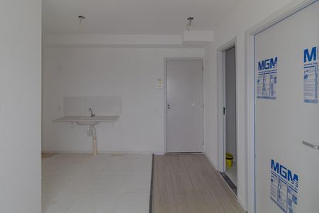 Sala de apartamento para alugar com 2 quartos, 32m² em Quinta da Paineira, São Paulo