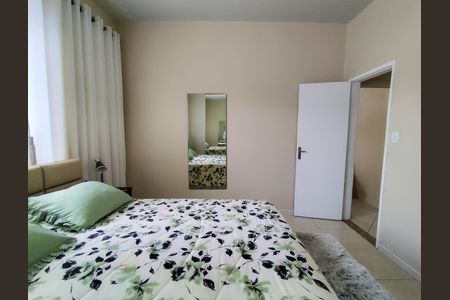 Casa à venda com 231m², 3 quartos e 3 vagasSuíte 1