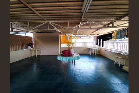 Casa à venda com 231m², 3 quartos e 3 vagasÁrea comum