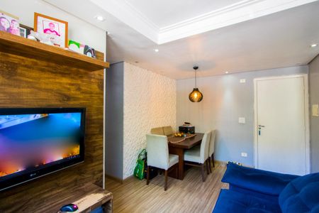 Sala de apartamento para alugar com 2 quartos, 49m² em Parque São Vicente, Santo André