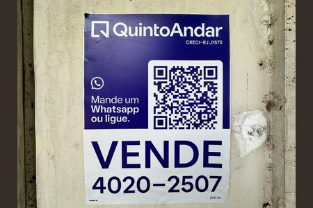 Apartamento à venda com 57m², 2 quartos e sem vaga Apartamento à venda com 57m², 2 quartos e sem vagaPlaquinha