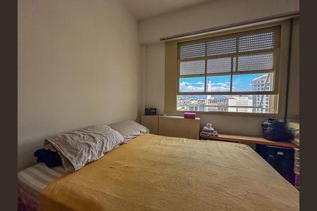 Apartamento à venda com 57m², 2 quartos e sem vaga Apartamento à venda com 57m², 2 quartos e sem vagaSuíte