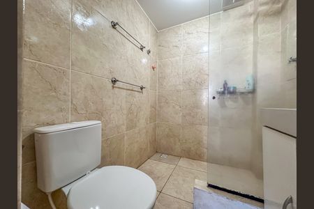 Apartamento à venda com 57m², 2 quartos e sem vaga Apartamento à venda com 57m², 2 quartos e sem vagaBanheiro Suíte