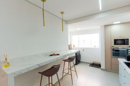 Apartamento à venda com 69m², 2 quartos e sem vaga Apartamento à venda com 69m², 2 quartos e sem vagaCozinha