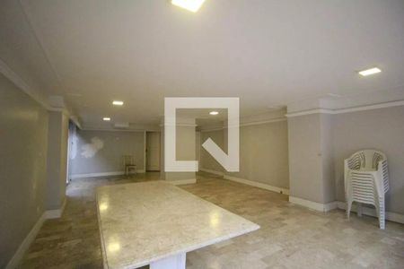 Apartamento à venda com 69m², 2 quartos e sem vaga Apartamento à venda com 69m², 2 quartos e sem vagaÁrea comum - Salão de festas