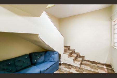 Casa para alugar com 70m², 1 quarto e sem vaga Casa para alugar com 70m², 1 quarto e sem vagaSala