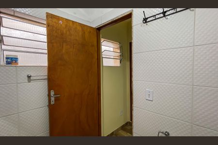 Casa para alugar com 70m², 1 quarto e sem vaga Casa para alugar com 70m², 1 quarto e sem vagaBanheiro