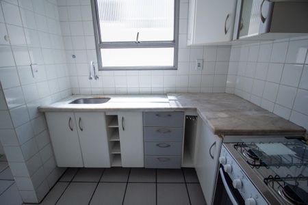 Apartamento para alugar com 52m², 2 quartos e 1 vagaCozinha 