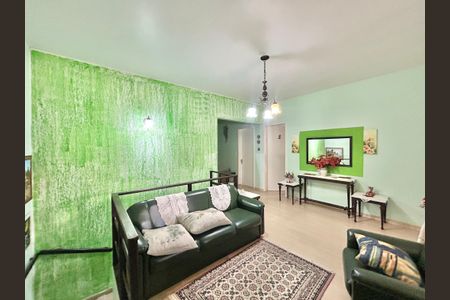 Casa para alugar com 218m², 3 quartos e 2 vagas Casa para alugar com 218m², 3 quartos e 2 vagasSala