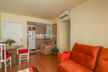Sala de apartamento à venda com 2 quartos, 50m² em Parque Santa Fé, Porto Alegre