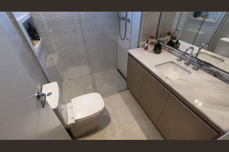 Apartamento à venda com 130m², 2 quartos e 2 vagas