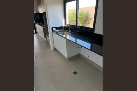 Casa de condomínio à venda com 350m², 4 quartos e 4 vagas