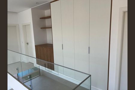 Casa de condomínio à venda com 350m², 4 quartos e 4 vagas