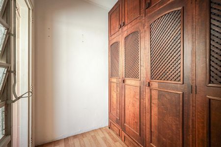 Apartamento à venda com 83m², 3 quartos e sem vagaDispensa 