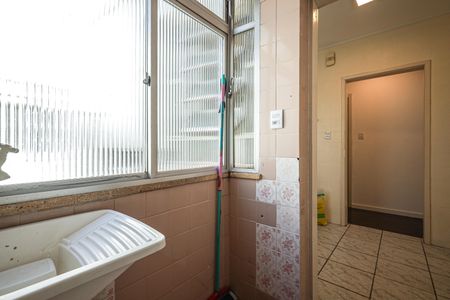 Apartamento à venda com 83m², 3 quartos e sem vagaÁrea de Serviço