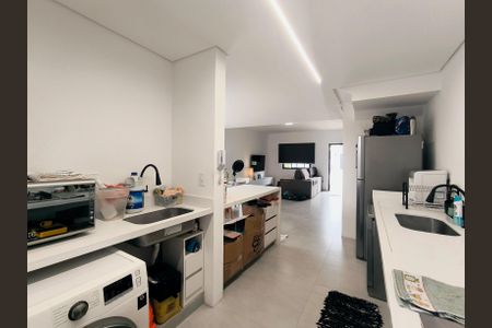 Casa de condomínio à venda com 128m², 3 quartos e 2 vagasCozinha e Área de Serviço