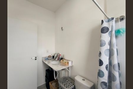 Casa de condomínio à venda com 128m², 3 quartos e 2 vagasBanheiro da Suíte