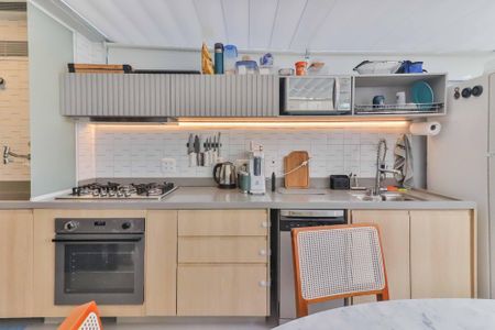 Apartamento à venda com 74m², 2 quartos e 1 vagaCozinha e Área de Serviço