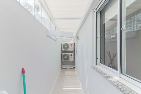 Apartamento à venda com 74m², 2 quartos e 1 vagaÁrea Técnica 