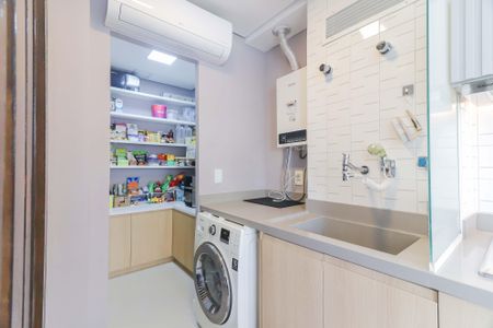 Apartamento à venda com 74m², 2 quartos e 1 vagaCozinha e Área de Serviço