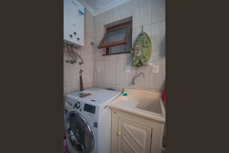 Casa à venda com 135m², 3 quartos e 2 vagas Casa à venda com 135m², 3 quartos e 2 vagasÁrea de Serviço