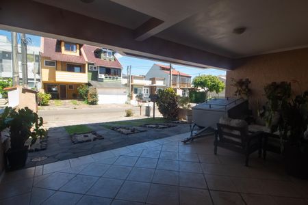 Casa à venda com 135m², 3 quartos e 2 vagas Casa à venda com 135m², 3 quartos e 2 vagasGaragem