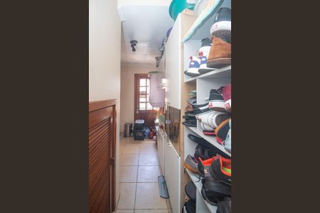 Casa à venda com 135m², 3 quartos e 2 vagas Casa à venda com 135m², 3 quartos e 2 vagasÁrea de Serviço