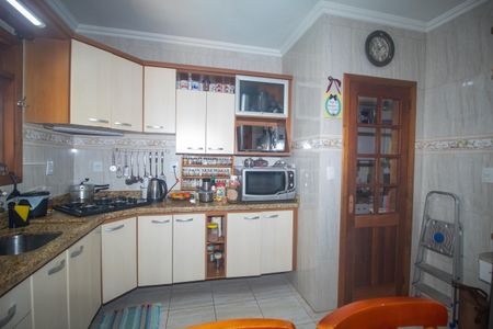 Casa à venda com 135m², 3 quartos e 2 vagas Casa à venda com 135m², 3 quartos e 2 vagasCozinha