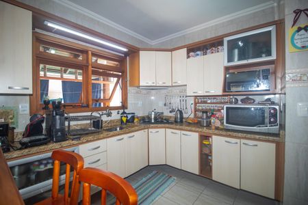 Casa à venda com 135m², 3 quartos e 2 vagas Casa à venda com 135m², 3 quartos e 2 vagasCozinha