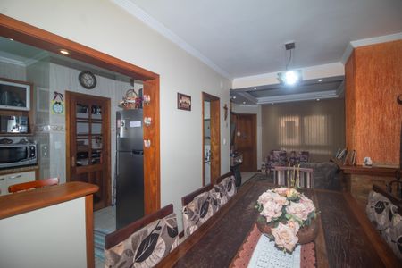 Casa à venda com 135m², 3 quartos e 2 vagas Casa à venda com 135m², 3 quartos e 2 vagasSala