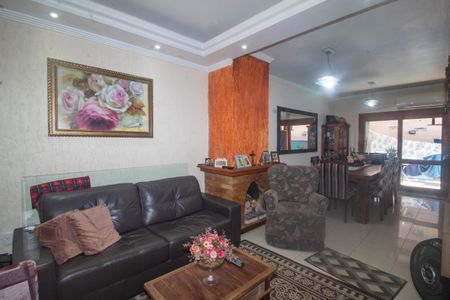 Casa à venda com 135m², 3 quartos e 2 vagas Casa à venda com 135m², 3 quartos e 2 vagasSala