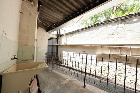 Casa para alugar com 38m², 1 quarto e sem vagaÁrea de Serviço