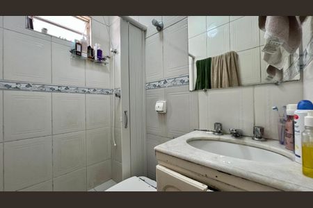 Casa à venda com 330m², 3 quartos e 3 vagas Casa à venda com 330m², 3 quartos e 3 vagasbanho