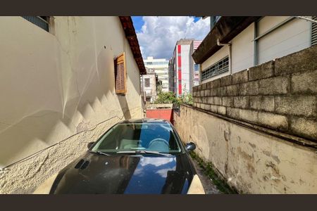 Casa à venda com 330m², 3 quartos e 3 vagas Casa à venda com 330m², 3 quartos e 3 vagasGaragem