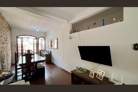 sala  de casa à venda com 3 quartos, 330m² em Colégio Batista, Belo Horizonte