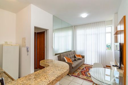 Sala de apartamento à venda com 1 quarto, 39m² em Vale do Sereno, Nova Lima