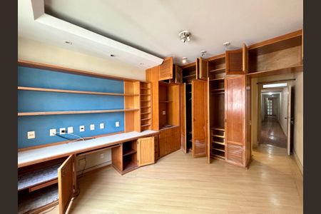 Apartamento à venda com 170m², 3 quartos e 1 vaga Apartamento à venda com 170m², 3 quartos e 1 vagaSuíte 1