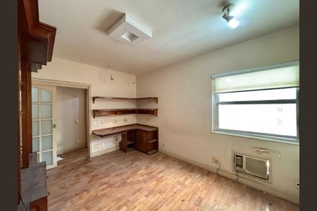 Apartamento à venda com 170m², 3 quartos e 1 vaga Apartamento à venda com 170m², 3 quartos e 1 vagaQuarto