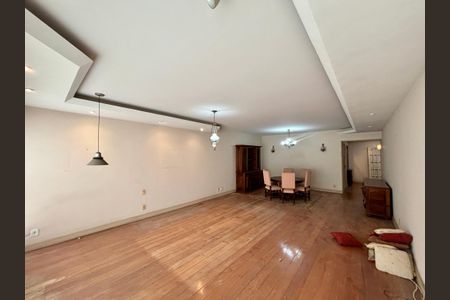 Apartamento à venda com 170m², 3 quartos e 1 vaga Apartamento à venda com 170m², 3 quartos e 1 vagaSala