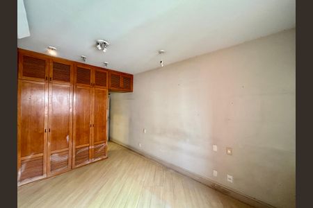 Apartamento à venda com 170m², 3 quartos e 1 vaga Apartamento à venda com 170m², 3 quartos e 1 vagaSuíte 1