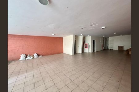 Apartamento à venda com 170m², 3 quartos e 1 vaga Apartamento à venda com 170m², 3 quartos e 1 vagaÁrea comum