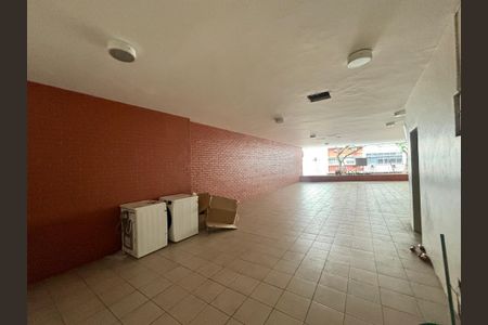 Apartamento à venda com 170m², 3 quartos e 1 vaga Apartamento à venda com 170m², 3 quartos e 1 vagaÁrea comum