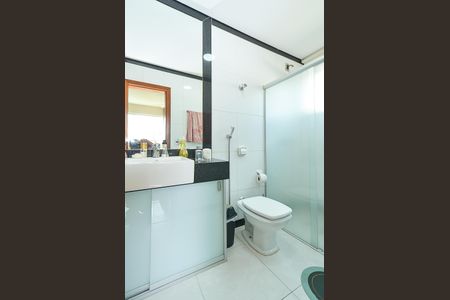 Casa à venda com 223m², 3 quartos e 2 vagasBanheiro Suíte