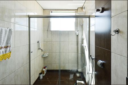 Casa à venda com 223m², 3 quartos e 2 vagasBanheiro Social