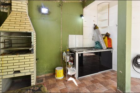 Casa à venda com 223m², 3 quartos e 2 vagasÁrea externa